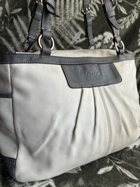 Coach Two-Tone Leather Shoulder Bag in Light Gray and white